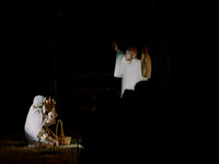 nativity25-13