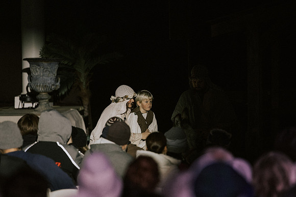 nativity25-70