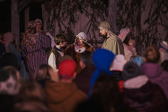 nativity25-76