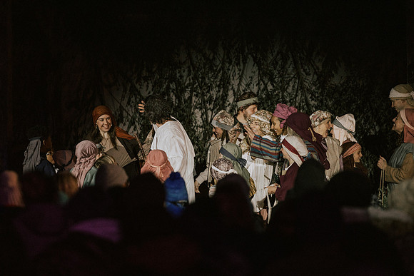 nativity25-85